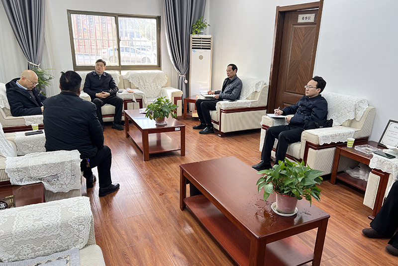 市人大常委会副主任刘永深入郧阳区调研食用菌产业发展情况